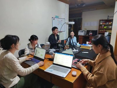 0327颜门组会.jpg
